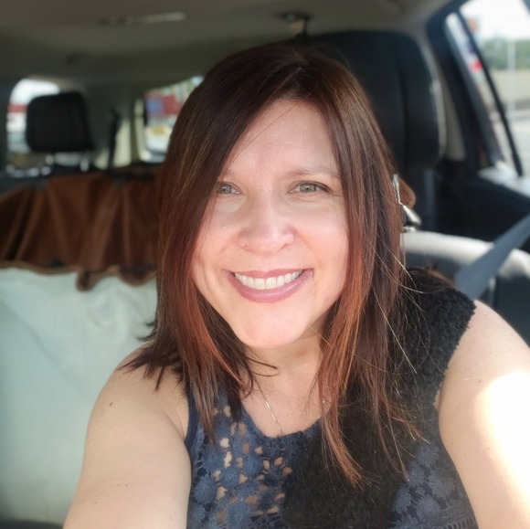 Meet your Posher, Mitzi - Picture 2 of 2